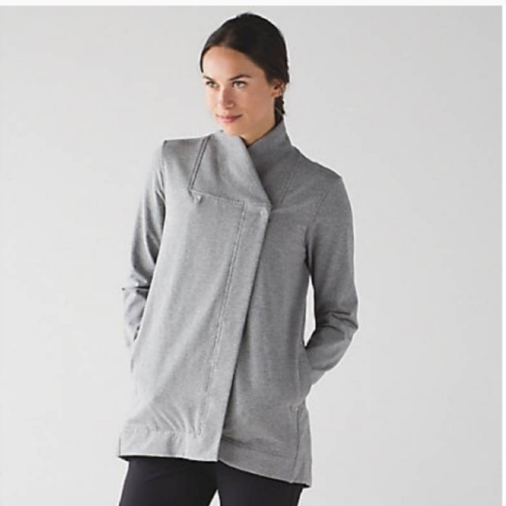 Lululemon Belle Wrap Gray Snap Cardigan